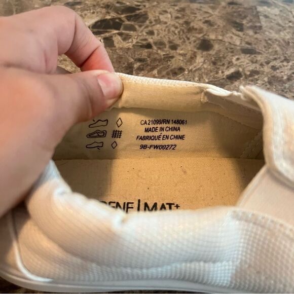 Ardene Women's MAT+ Comfort Cream Slide On Shoes Size 10 - Picture 11 of 13